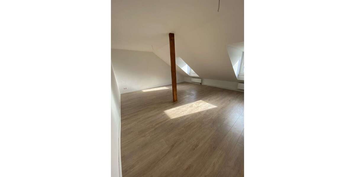 Etagenwohnung Mönchengladbach Westend - 4 Zimmer, 73 m&sup2;, 710&euro; | Angebot:27104679