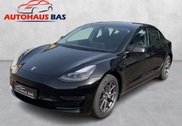 Tesla Model 3 127.987 km 28.450 &euro; Kaarst 41564