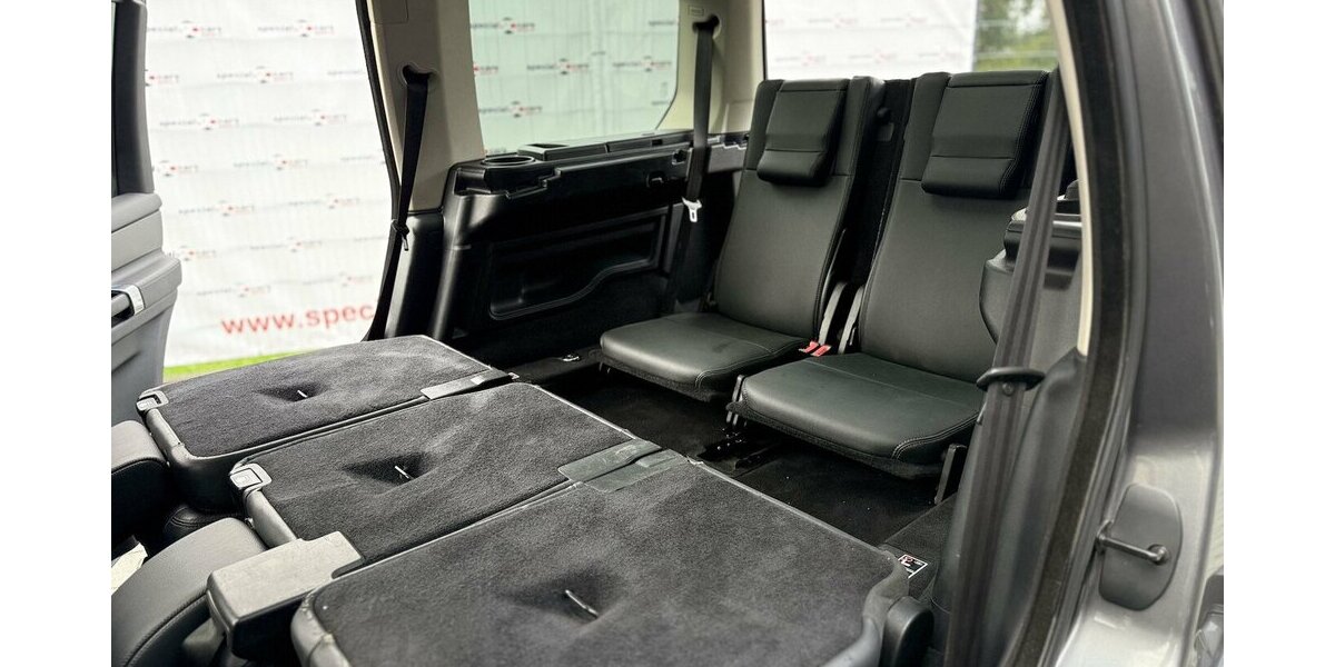 Land Rover Discovery SDV6 / HSE / Kamera / Pano / 7 Sitze 199.000 km 18.900 &euro; Mönchengladbach 41066