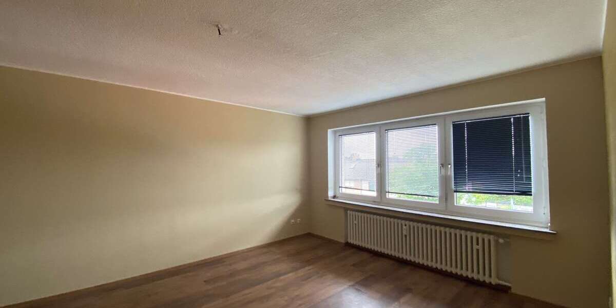 Etagenwohnung Duisburg Neumühl - 2 Zimmer, 65 m&sup2;, 555&euro; | Angebot:27357309