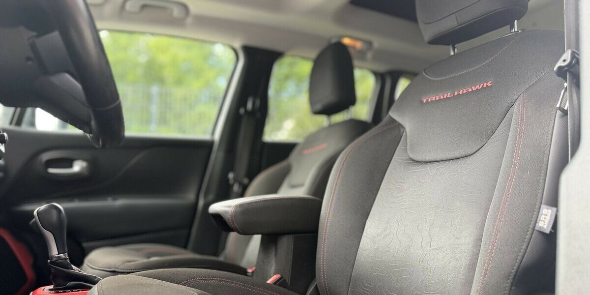 Jeep Renegade Trailhawk / 4WD / KeylessGO / Pano 100.000 km 14.990 &euro; Mönchengladbach 41066