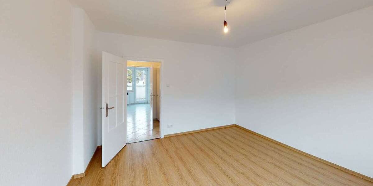 Etagenwohnung Mönchengladbach - 2 Zimmer, 60 m&sup2;, 525&euro; | Angebot:27135097