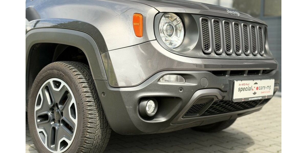 Jeep Renegade Trailhawk / 4WD / KeylessGO / Pano 100.000 km 14.990 &euro; Mönchengladbach 41066