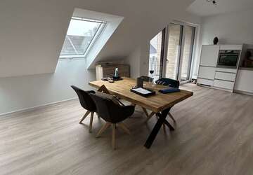 Wohnung Mönchengladbach Eicken - 3 Zimmer, 94 m&sup2;, 1.309&euro; | Angebot:25383402