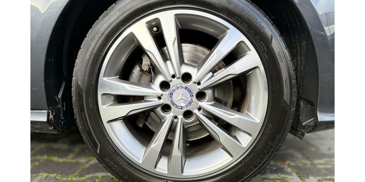 Mercedes-Benz E 350 d/ PANO / Kamera / Leder / Navi / EURO 6 100.000 km 21.900 &euro; Mönchengladbach 41066