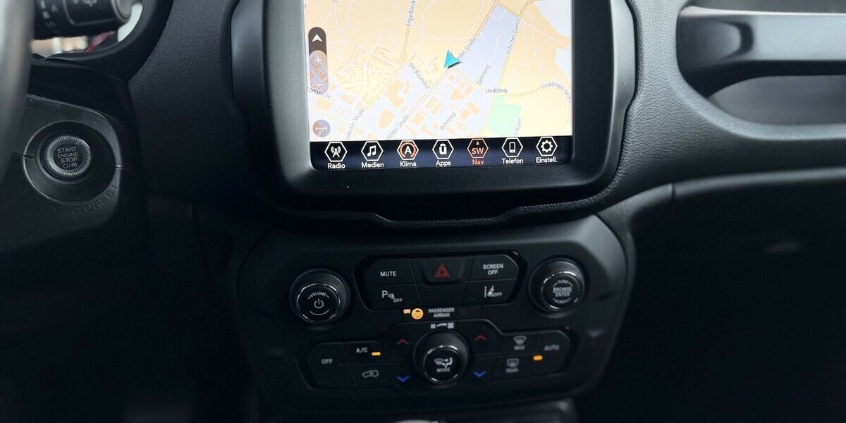 Jeep Renegade Longitude / Mild-Hybrid / FWD 43.000 km 21.500 &euro; Mönchengladbach 41066