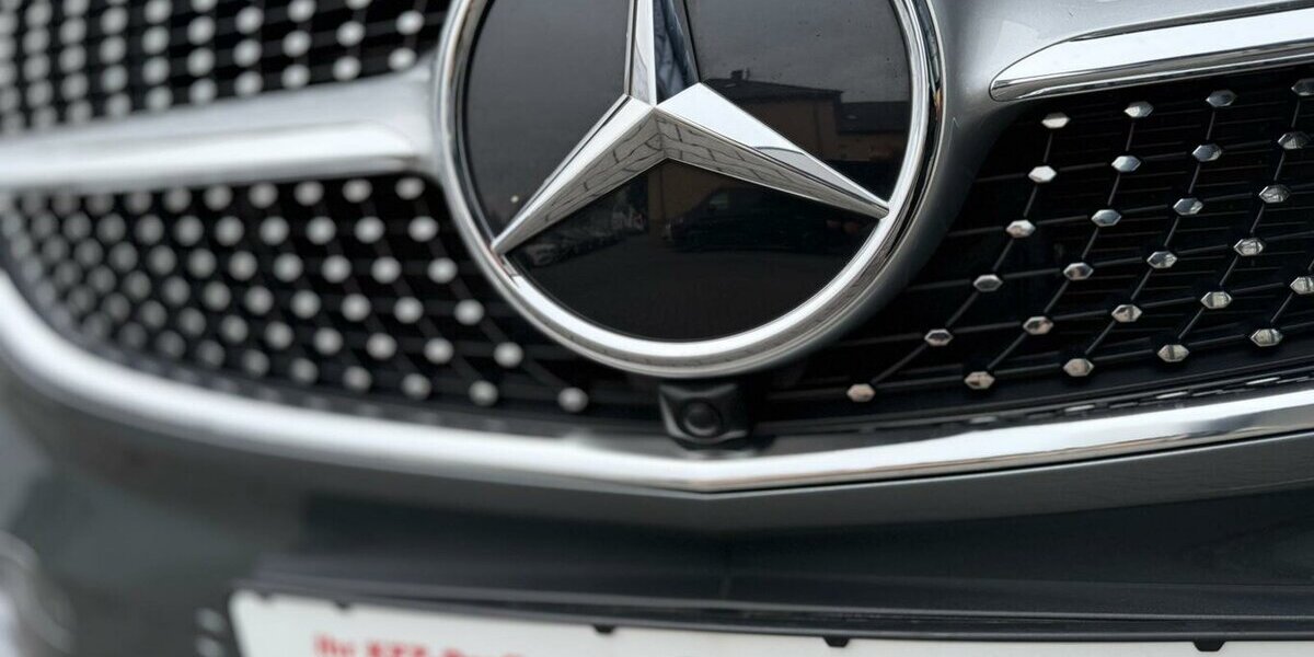 Mercedes-Benz V 300 d Lang / AMG Paket / 4MATIC / Leder / AHK 70.000 km 52.900 &euro; Mönchengladbach 41066