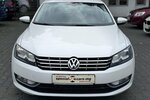 VW Passat 2,0 TDI Highline / Leder / SHD / Keyless 228.000 km 8.900 &euro; Mönchengladbach 41066