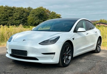 Tesla Model 3 85.300 km 27.990 &euro; Neukirchen-Vluyn 47506