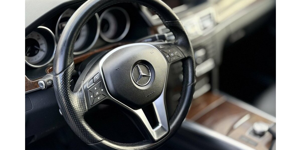 Mercedes-Benz E 350 d/ PANO / Kamera / Leder / Navi / EURO 6 100.000 km 21.900 &euro; Mönchengladbach 41066