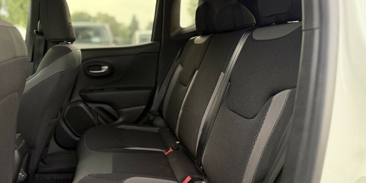 Jeep Renegade Longitude / Mild-Hybrid / FWD 43.000 km 21.500 &euro; Mönchengladbach 41066