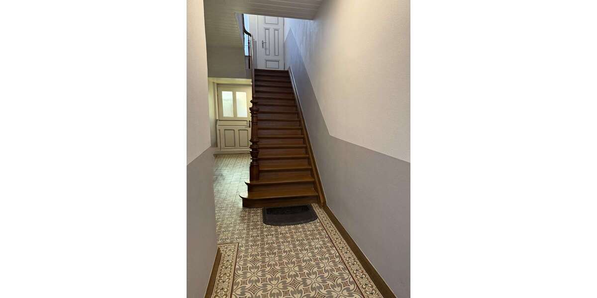 Etagenwohnung Mönchengladbach Süd - 2 Zimmer, 74 m&sup2;, 790&euro; | Angebot:27363427