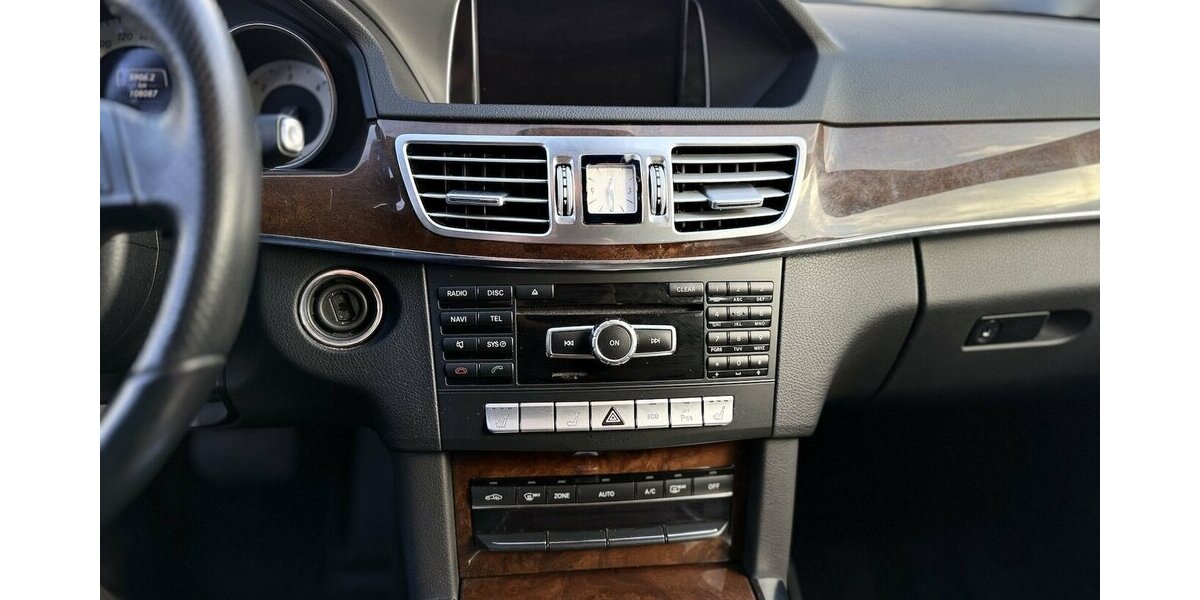 Mercedes-Benz E 350 d/ PANO / Kamera / Leder / Navi / EURO 6 100.000 km 21.900 &euro; Mönchengladbach 41066