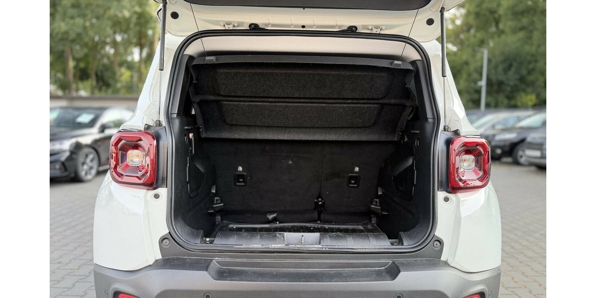 Jeep Renegade Longitude / Mild-Hybrid / FWD 43.000 km 21.500 &euro; Mönchengladbach 41066