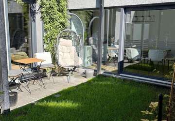 Wohnung Düsseldorf Stadtbezirk 2 - 4 Zimmer, 80 m&sup2;, 2.300&euro; | Angebot:27319068
