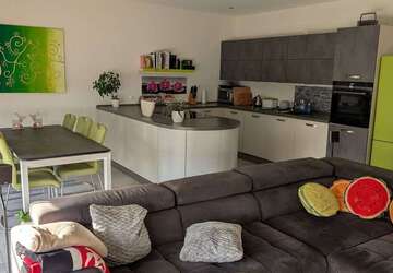 Wohnung Mönchengladbach Süd - 3 Zimmer, 103 m&sup2;, 1.200&euro; | Angebot:27305443