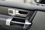 Land Rover Discovery SDV6 / HSE / Kamera / Pano / 7 Sitze 199.000 km 18.900 &euro; Mönchengladbach 41066