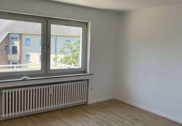 Wohnung Moers - 3 Zimmer, 82 m&sup2;, 745&euro; | Angebot:27267155