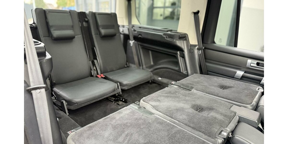 Land Rover Discovery SDV6 / HSE / Kamera / Pano / 7 Sitze 199.000 km 18.900 &euro; Mönchengladbach 41066