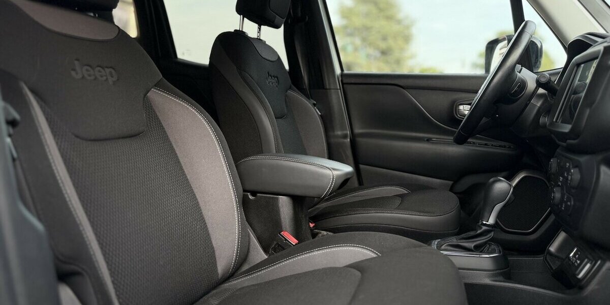 Jeep Renegade Longitude / Mild-Hybrid / FWD 43.000 km 21.500 &euro; Mönchengladbach 41066