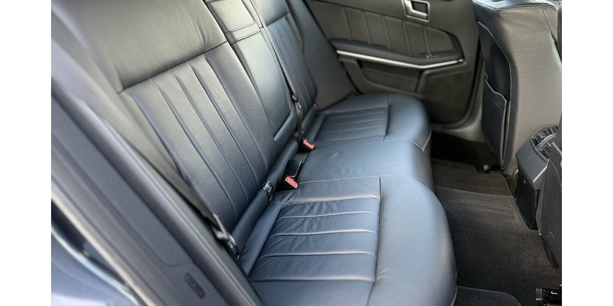 Mercedes-Benz E 350 d/ PANO / Kamera / Leder / Navi / EURO 6 100.000 km 21.900 &euro; Mönchengladbach 41066